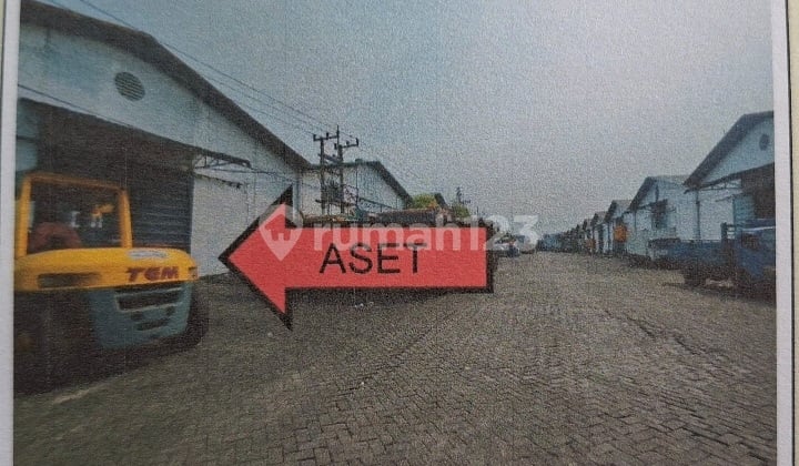 Good Warehouse for Sale via Auction at Pergudangan Margomulyo Surabaya