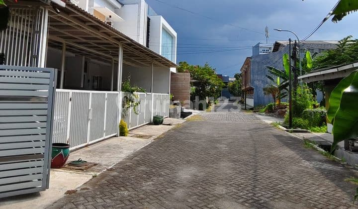 Dekat Merr & Tol Juanda!! Dijual Rumah Minimalis di Wisma Kedung Asem - Semi Furnish