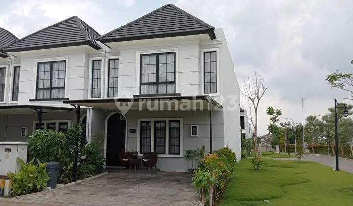 Siap Huni!! Dijual Rumah Lakarsantri Surabaya Barat - 2 Lantai Unit Istimewa Puoll