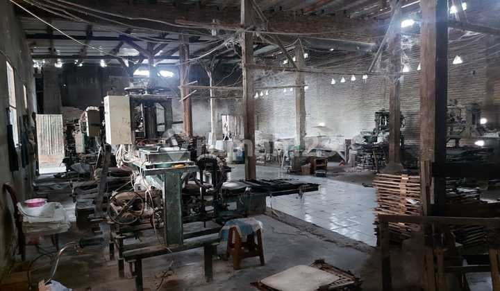 Dijual Pabrik Cocok untuk Tempat Usaha & Gudanglokasi di Tulangan, Kab. Sidoarjo, Jawa Timur