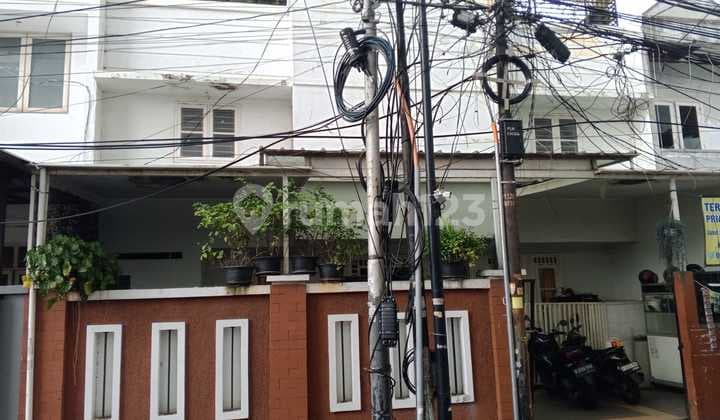 Kos"san Murah Jakarta Barat Siap Huni Cocok Buat Investasi