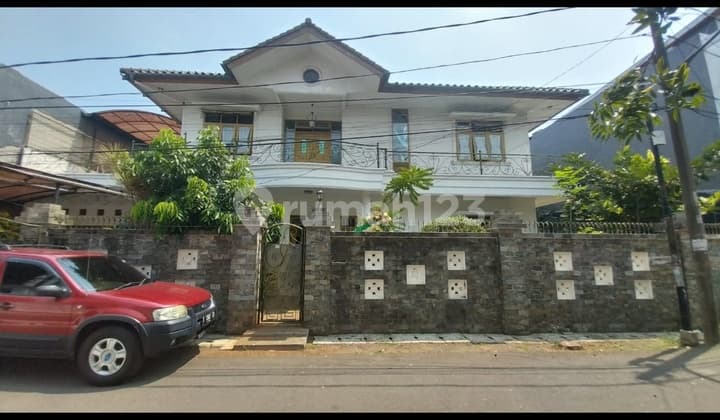 Affordable Luxury House in Elit Duren Sawit Complex, Strategic Location Wherever