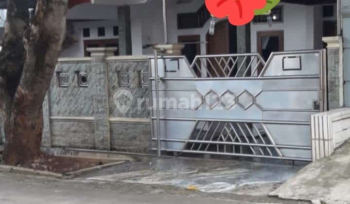 Rumah Besar Siapa Cepat Dapat Didaerah Perum Bumi Dirgantara Dekat Mabes Auri Dan Smpn 24