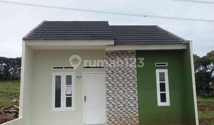 Rumah Siap Huni Bergaya Minimalis Modern di Parungkuda Sukabumi
