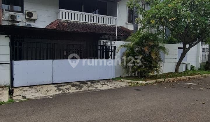 Rumah 2 Lantai Lingkungan Tenang Bebas Banjir Di Pulomas S9292