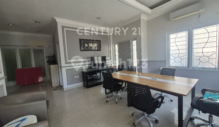 Rumah Cipinang Modern Bagus Cocok Tempat Tinggal & Kantor R2353