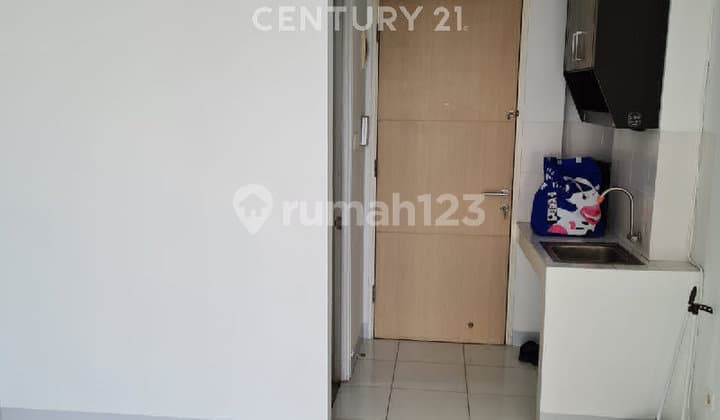 Apartemen Studio Ayodhya Siap Huni R2333