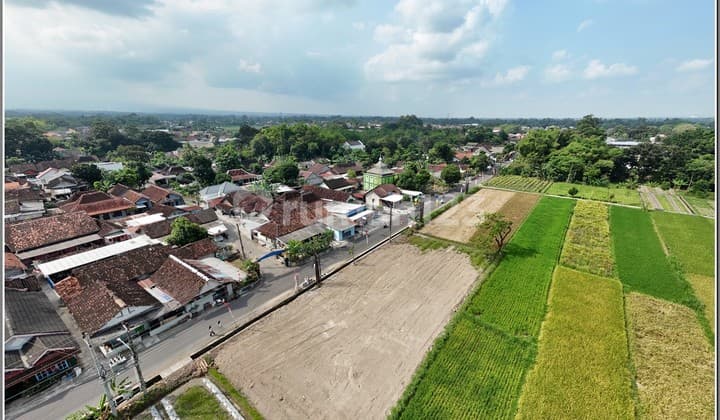 Purwomartani Jogja, Pinggir jalan Aspal, 4 Km ke Stadion Maguwo, Siap Bangun