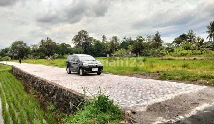 Kaliurang Atas, Edge of Asphalt Road, 3 km to UII, Ready to Build with SHM Land Certificate
