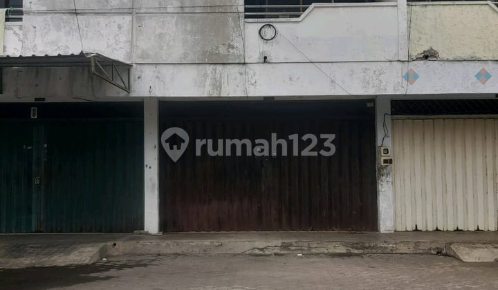 Ruko 2 Lantai di Bugulkidul Bangil Pasuruan Siap Renovasi