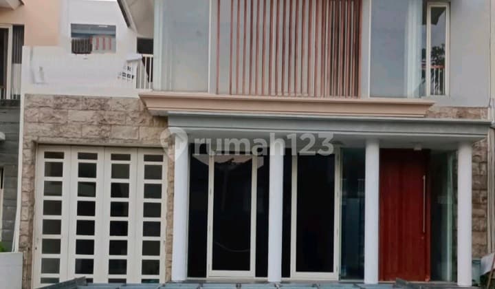 Rumah Greenlake Citraland Wiyung Surabaya Jual Sewa