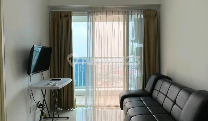 Sewa Apartemen Tanglin 36 Pakuwon 2Br Furnished View Kota Barat