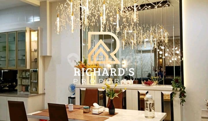 Rumah Mewah Rapih Pluit Sakti 3,5 Lantai Hadap Utara