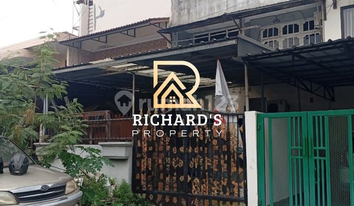 Rare East-Facing Unit, Muara Karang House 6x20m