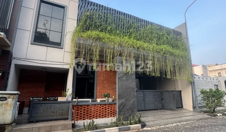 Rumah 2 Lantai di The Address Cibubur Ada Kolam Renang Pribadi Dekat Citra Gran