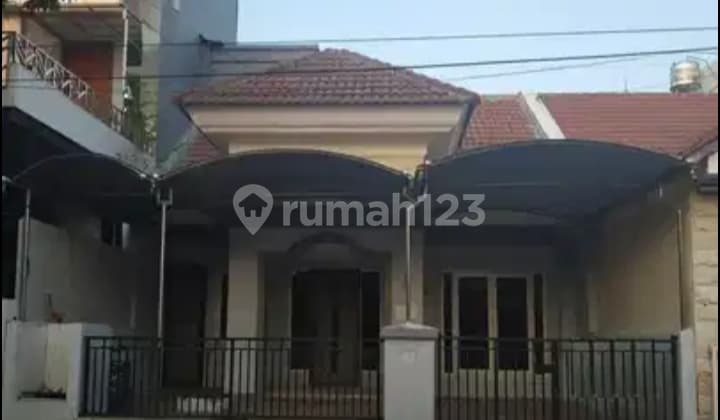 Jual Rumah Pantai Mentari 1,5 Lantai Siap Huni SHM Kenjeran Sby