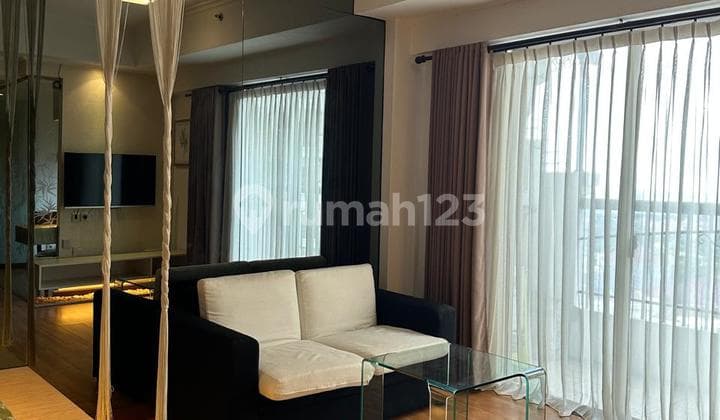 Sewa Apartemen Waterplace 3 Br Full Furnish Interior Mewah Sby