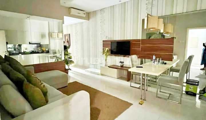 Sewa Apartemen Mewah 2 Br Trillium Pusat Kota Full Furnish Sby