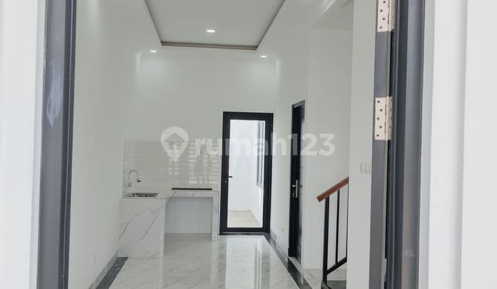 Rumah Baru 2 Lantai Eksklusif Di Jl. Pahlawan Revolusi – Jakarta Timur Duren Sawit Pondok Bambu