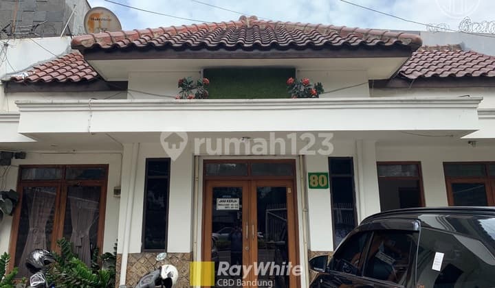 Mainroad Pelajar Pejuang 45!! Rumah Kantor Tanah Luas di Belakang