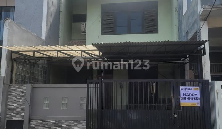 Hunian Strategis 3 Kt Siap Huni di Gading Serpong