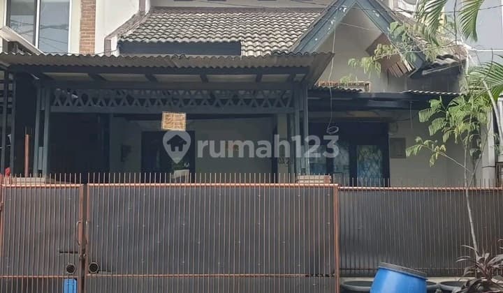 Rumah 3 Kamar Tidur Lokasi Strategis di Bsd Siap Huni