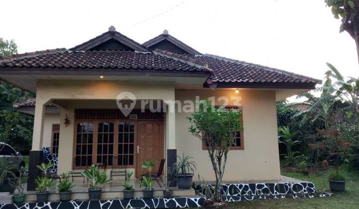 Dijual rumah terawat cocok untuk hunian di daerah Bogor