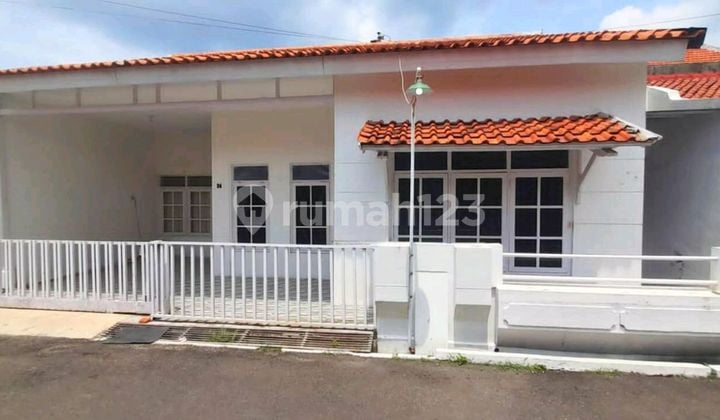 Rumah Bagus Sewa Mejasem