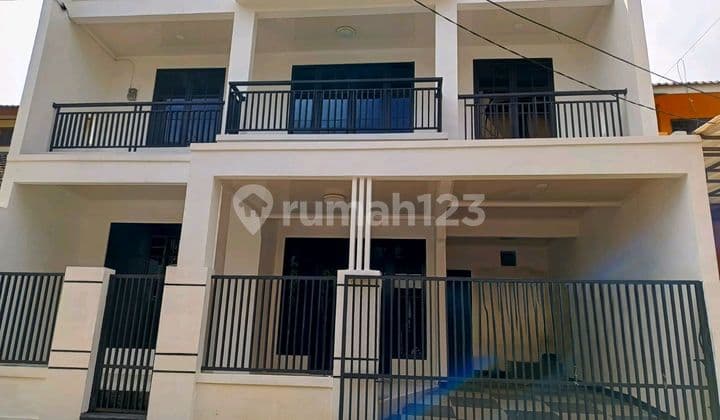 Dijual Rumah Mewah Luas 106M² Baru Renov di Pondok Cikunir Indah (Dn)