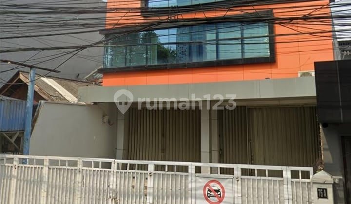 Disewakan Ruko/Kantor Komersial Utan Kayu Jakarta 430M²