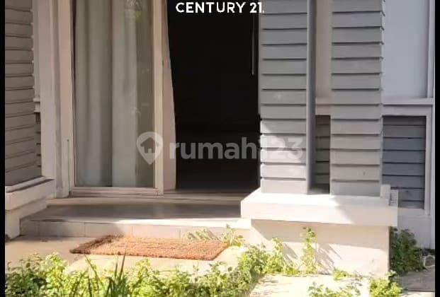 Good house ready to move in at Cluster Florencia Lippo Cikarang