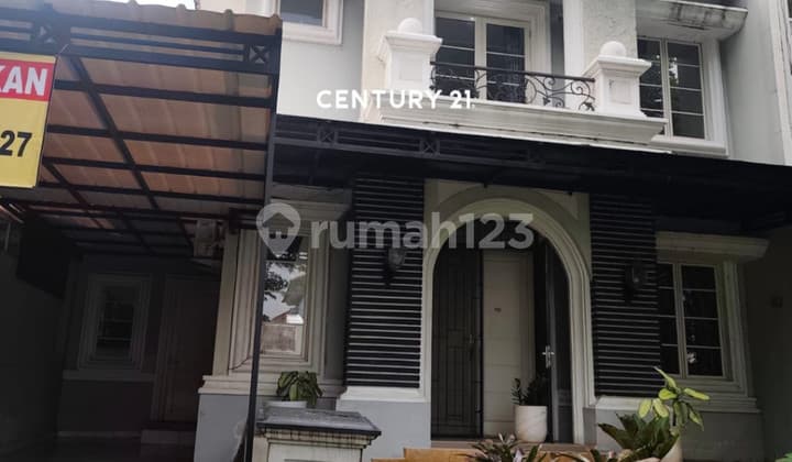Nice Furnished House in Premium Cluster Greenwood Lippo Cikarang