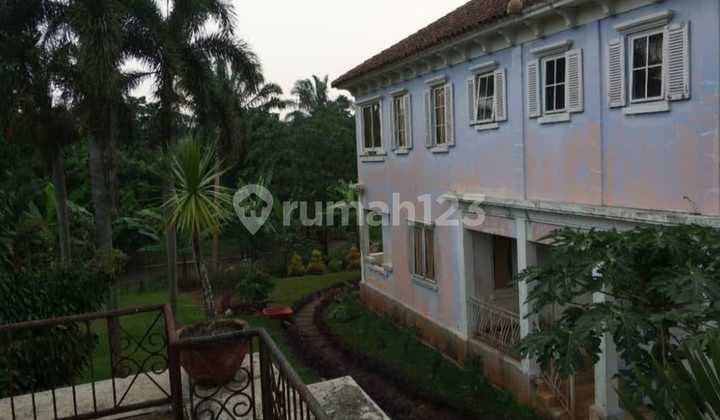 Rumah Asri 2 Lt Vew Danau Di Telaga Kahuripan Bogor Halaman Luas