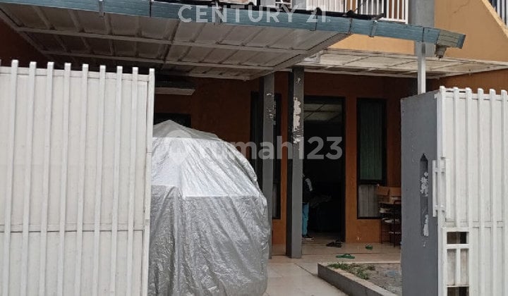 Rumah 2 Lantai Sudah Renovasi Cluster Permata Village Cibitung