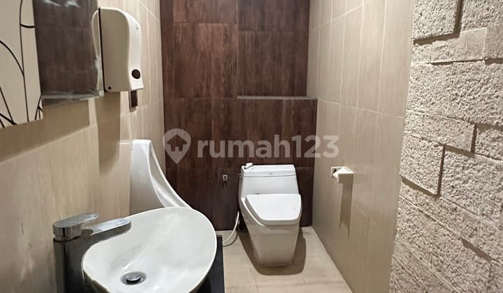 Ruko Gandeng di Jalan Jimbaran, Daan Mogot Baru