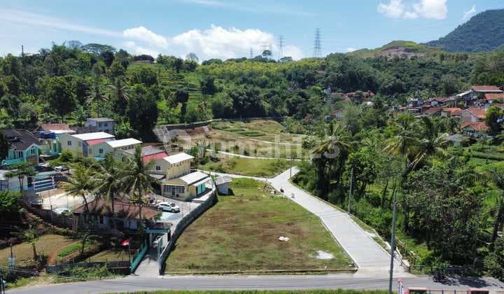 Exclusive Land Plot in Jatinangor: 5 Minutes to Toll Access & Campus! Freehold Title