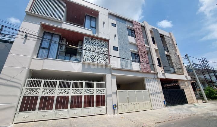 Rukos 3 Lantai + Rooftoop Dekat Suhat Kota Malang