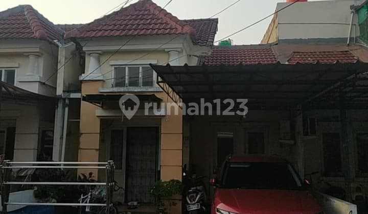 Rumah Bagus Taman Royal 2 Cluster Padjajaran Tangerang