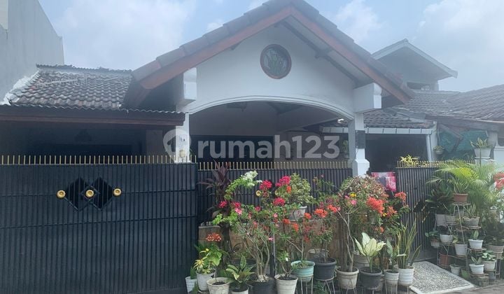 Rumah Bagus Siap Huni Cipondoh Strategis
