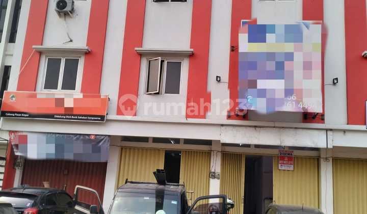 Ruko Bagus 3 Lantai Strategis Deket Pasar Lama Tangerang