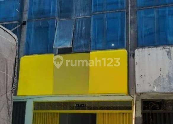 Ruko Strategis Bagus 3 Lantai Daan Mogot Permai Arcadia