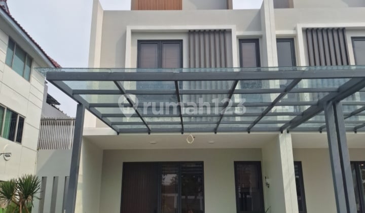 Rumah Bagus Inden Deluxe Type Victoria Village Tangerang