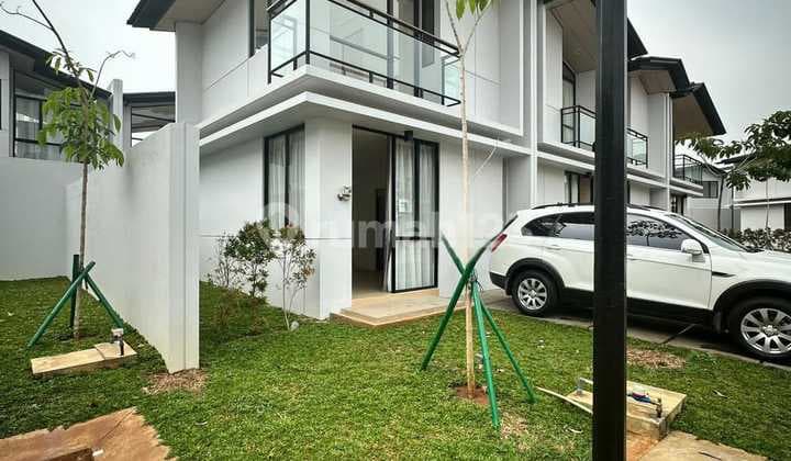 Rumah Bagus 2 Lantai Ada Canopy Cendana Marq East Lippo Karawaci