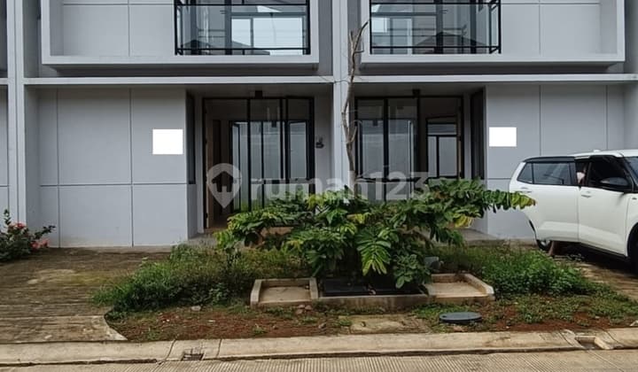 Rumah Rapi Cendana Esence Tangerang