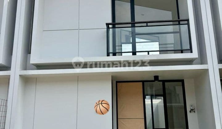 Rumah Cantik Cendana Cove Karawaci