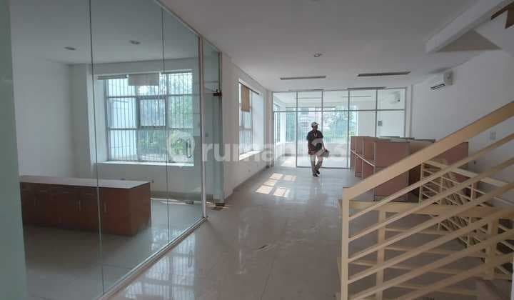 Good Ready-to-Occupy Shop House Imam Bonjol Tangerang