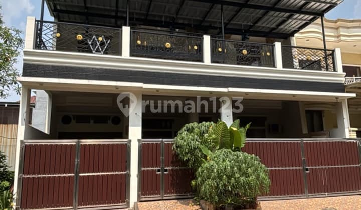 Rumah 3 Lantai Plus Dak Di Kelapa Gading