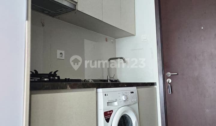 Unit Apartemen Siap Huni Tinggal Bawa Koper