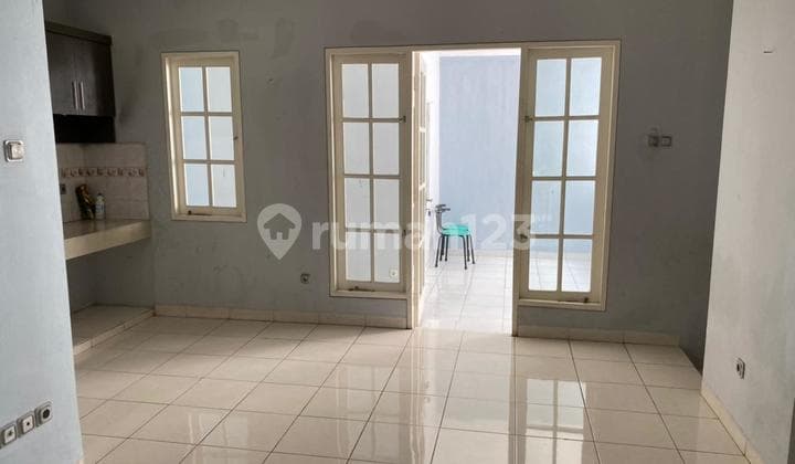 Rumah Bagus Rapi Siap Huni Baja Ringan di Kota Wisata