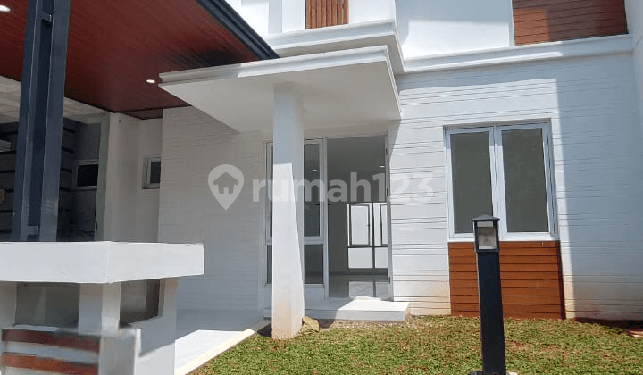 Nice Ready-to-Live Cozy House in a New Cluster at Kota Wisata